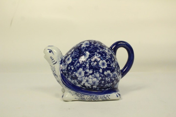 Vintage Blue & White Porcelain Turtle