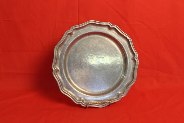 International Silver Co. 10.5" Pewter Plate