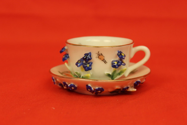 Vintage Hokutosha Porcelain 3D collectable Teacup