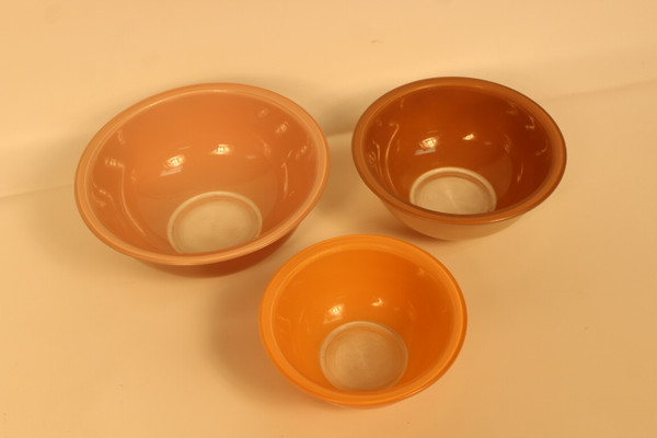 Vintage Pyrex Clear Bottom Mixing Bowls