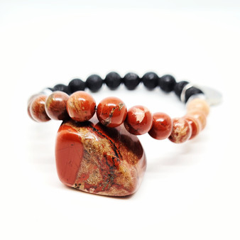 Red Jasper energies are known to be extremely nurturing as well as enhancing our passions, physical strength, energy levels as well as boosting self confidence, determination and connects us deeply with the earth elements. It is a strong root chakra stone that may help you feel more grounded and secure. It provides supportive energies during times of stress. Red jasper is known for balancing our emotions & emotional stamina. Increasing courage, strength and self trust. Red Jasper is good for remembering dreams, staying connected to yourself, the earth and others. Physical strength, energy and determination . Zodiac: Aries Chakra: Root. Oil Roller: JOY our newest Australian Pink Grapefruit Oil with Obsidian Gemstones