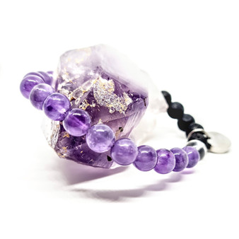 Clear your mind & relax with clarity.  Amethyst is often worn when one seeks to find intuition in life, clarity about decisions & direction with divine communications. Widely known as good for headaches, the calming vibrational energy flows with you, encouraging peaceful sleep. It's deep indigo purple colour is one that you can easily get lost in, especially good for any fear of the dark. Amethyst's tranquil energy can be most beneficial to those with Obsessive Compulsive Disorder. Amethyst may bring a little inner calm to hyperactive children. It is also found helpful in bringing a gentle sense of comfort for thoughts when worn everyday. Also known to clear negative energy from your Aura.

Birthstone: February 

Zodiac: Aquarius

Chakra: Third Eye

Oil Roller: RELAX Lavender Oil with Amethyst gemstones and Gold Leaf!