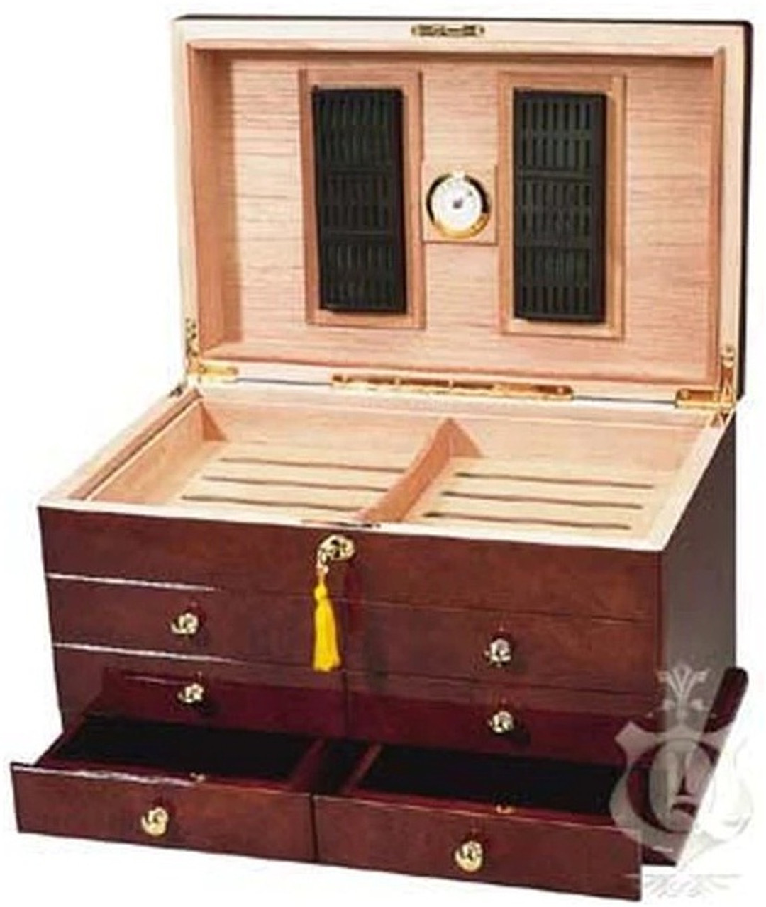 Buy a Cigar Humidor Online, but Ask These Questions