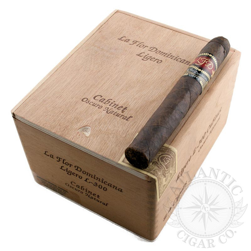 tobacco 300 La Flor Dominicana Ligero Cabinet Oscuro L-300