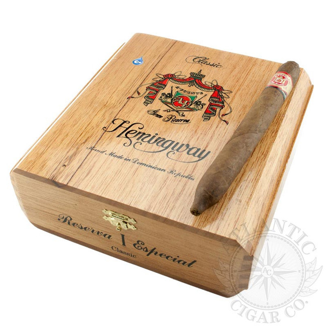 Arturo Fuente Hemingway Classic Natural