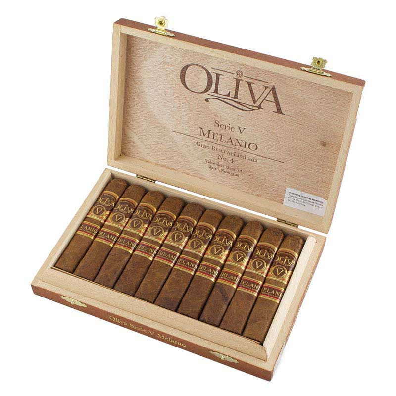 Oliva Serie V Melanio Cigars No. 4 Corona