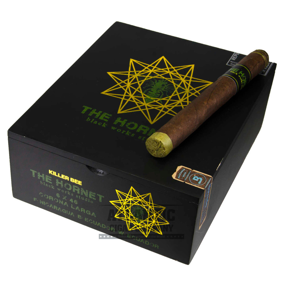 Black Works Studio The Hornet Corona Larga Box