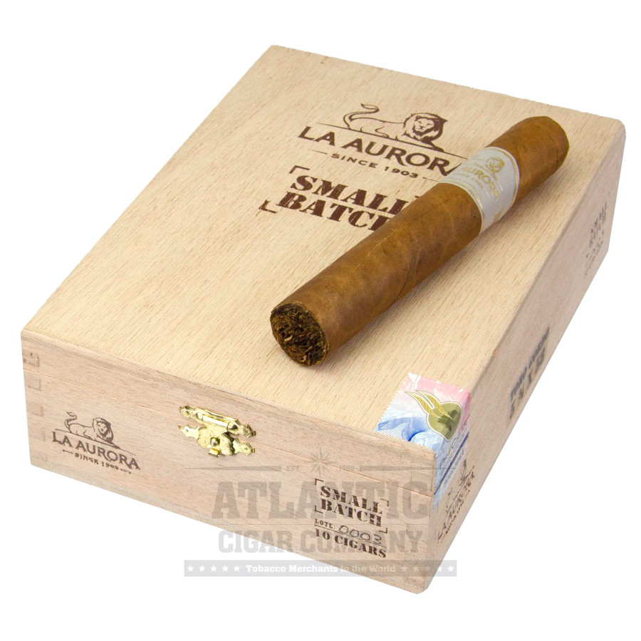 La Aurora Small Batch Lot No. 3 Toro Gordo Box