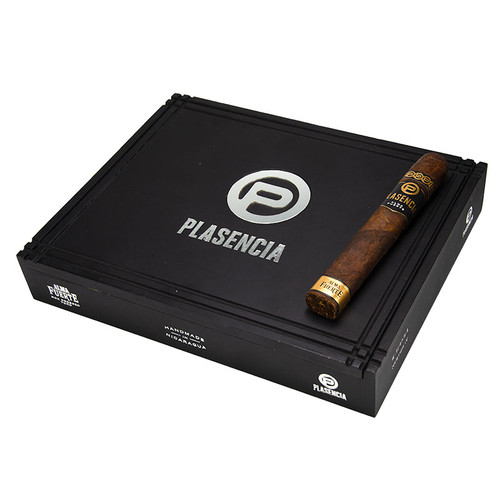 Plasencia Alma Fuerte Nestor IV Toro cigar