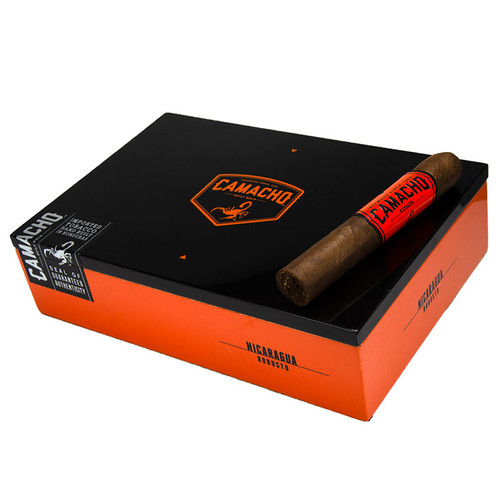 Camacho Nicaragua Robusto cigar