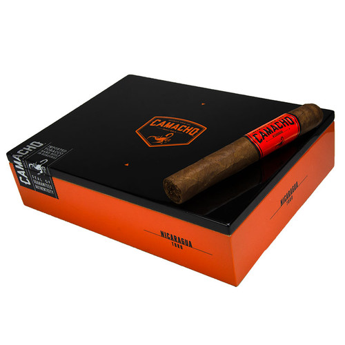 Camacho Nicaragua Toro cigar