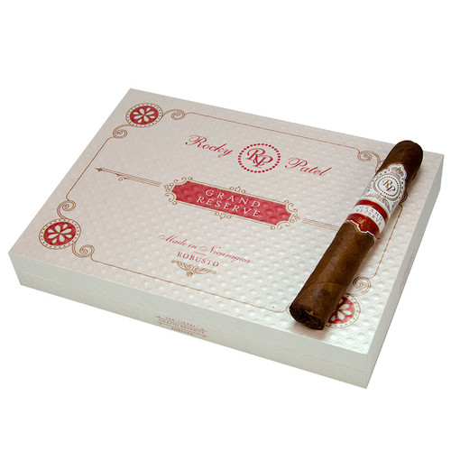 Rocky Patel Grand Reserve Robusto cigar