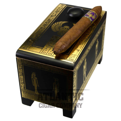 Foundation Cigar Co. Highclere Castle Senetjer