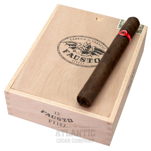 no.272 紅葉の赤珊瑚と，クールなファルファーレ Tatuaje_Fausto_FT187_Box__1247