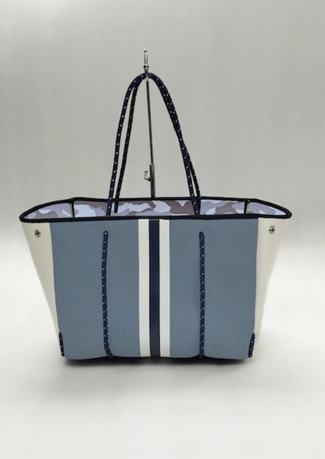 Greyson Tote | Lake Greyson Tote | Lake