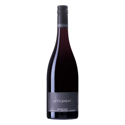 Label/Bottle shot for Settlement Vineyard Pinot Noir 2020 750ml