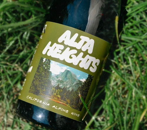 Alta Heights Pinot Noir California 2023 750ml