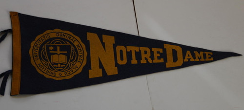 Vintage Notre Dame Pennant - Felt