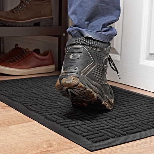 Rubber Mat, Nonslip Doormat for Indoor, Outdoor (23.5 x 15.75 in)