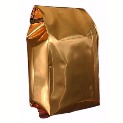 Gold foil coffee bag of medium roast coffee.
Premium 10 oz gold foil bag of freshly roasted medium roast coffee, sealed to lock in freshness and flavor.