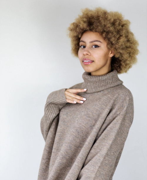 Dog Walker Chunky Cowl Sweater - Acorn