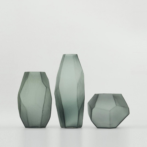 THE FOUNDRY Bezel Vase Smoke | the design gift shop