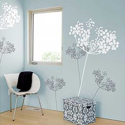 BLIK WALL DECALS, Artist Ilan Dei, Motiv ANISE, Colours Graphite and Snow used together