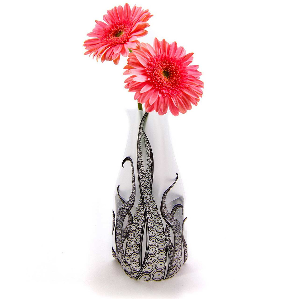 Expandable and Collapsible Vase Octovaz | the design gift shop