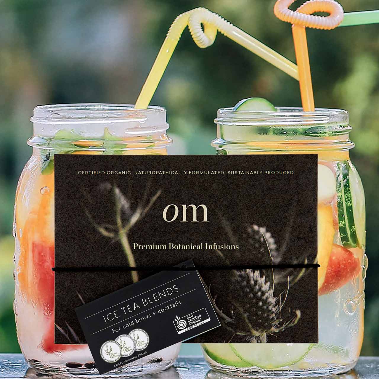 ORGANIC MERCHANT Ice Tea Blends Gift Set With Tea Infuser the design