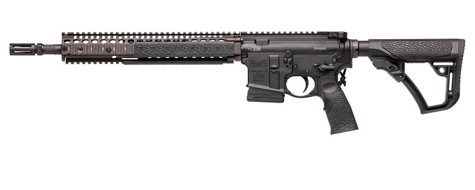 Daniel Defense Daniel Defense DDM4A1 5.56 NATO Rifle with Collapsible Stock and Type III Hardcoat Anodized Finish 02-088-06027-055