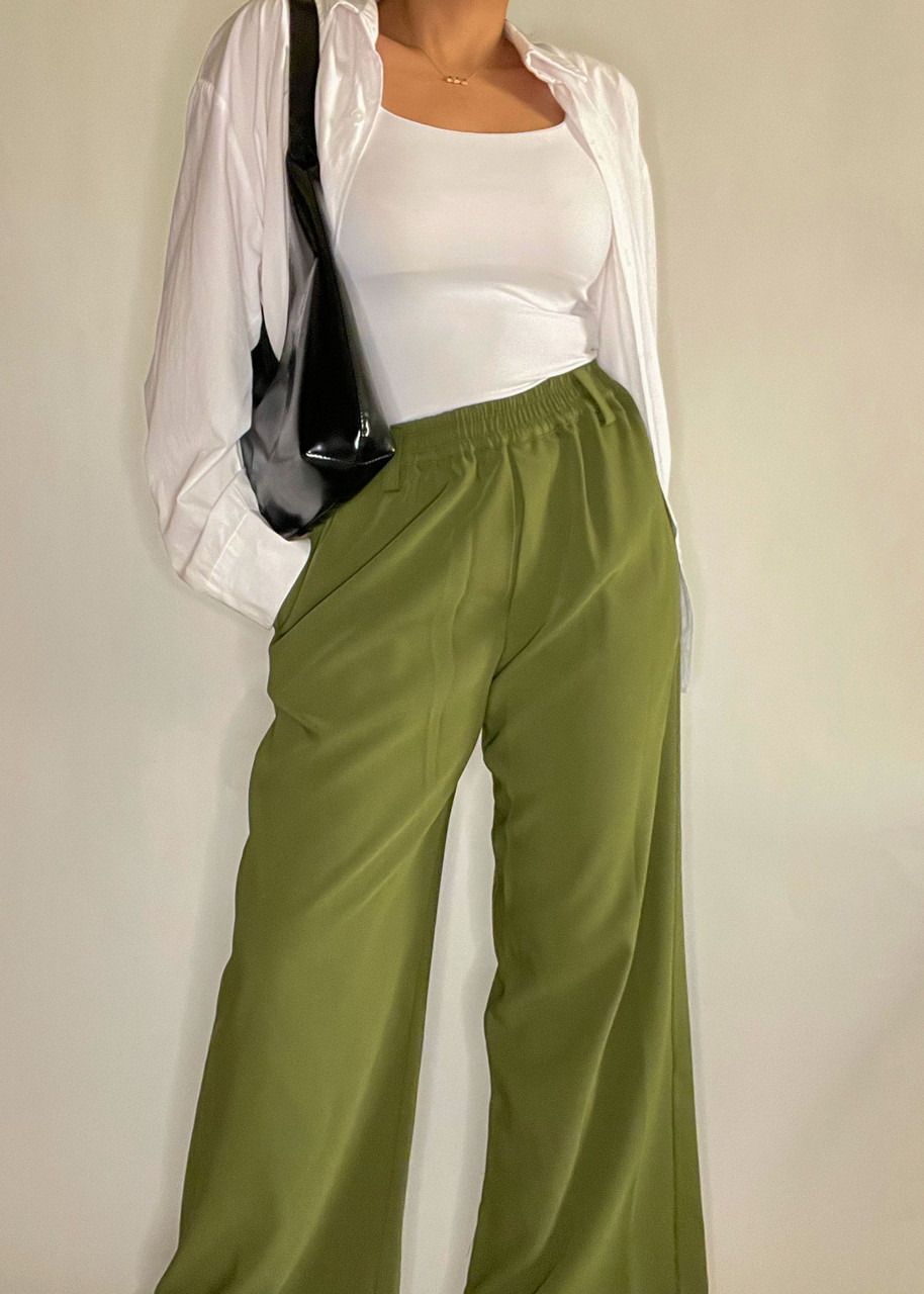 Plain Women Olive Green Urban Loose Fit Solid Peg Trousers With Belt,  Formal Wear