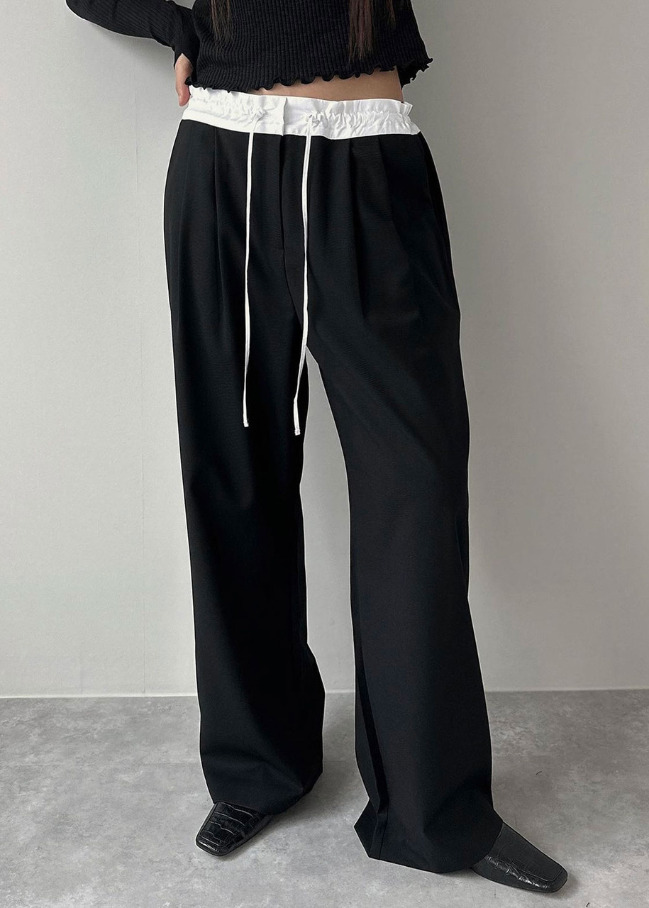 Baggy Pants in Black