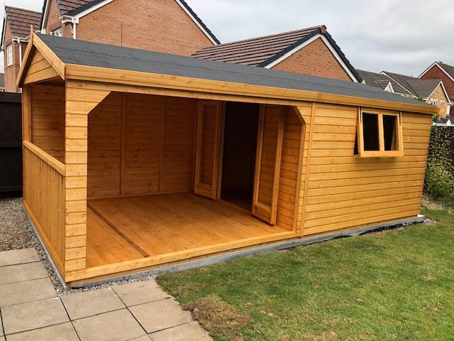 20x10 apex summerhouse/hot tub Combination partition double long