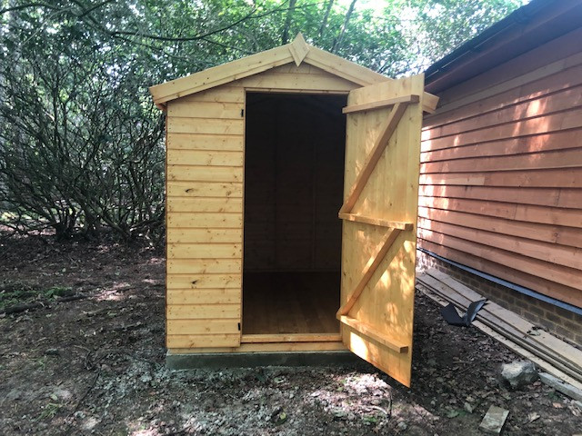 Shed. 10x8 apex single door no windows 8ft apex