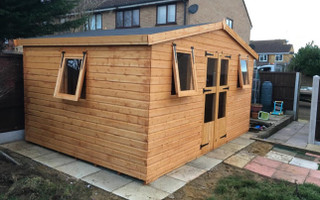 12x12 apex summerhouse x3 single opening windows 