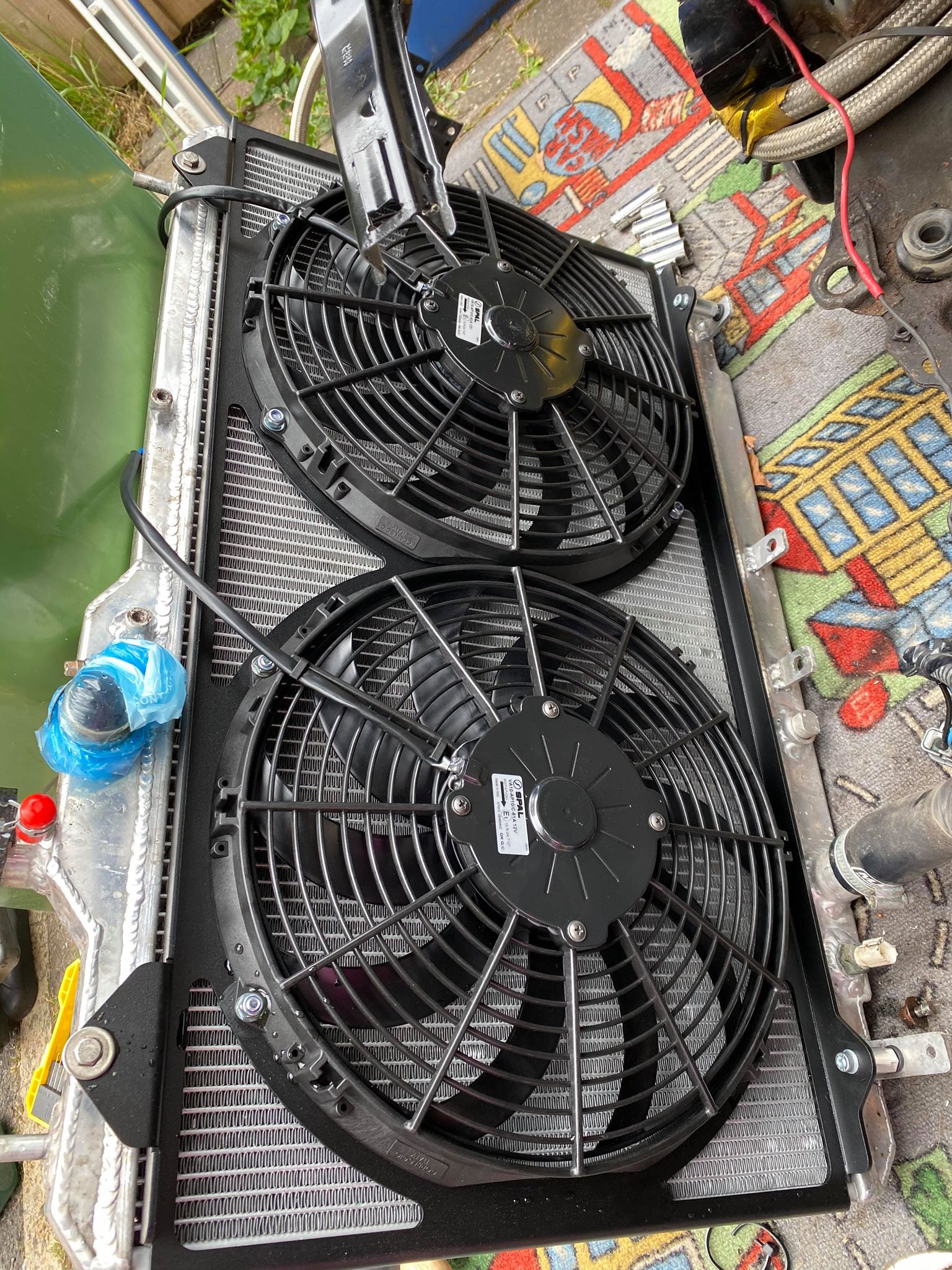 Honda Civic FN2 radiator fan shroud and twin SPAL fan assembly ready to fit