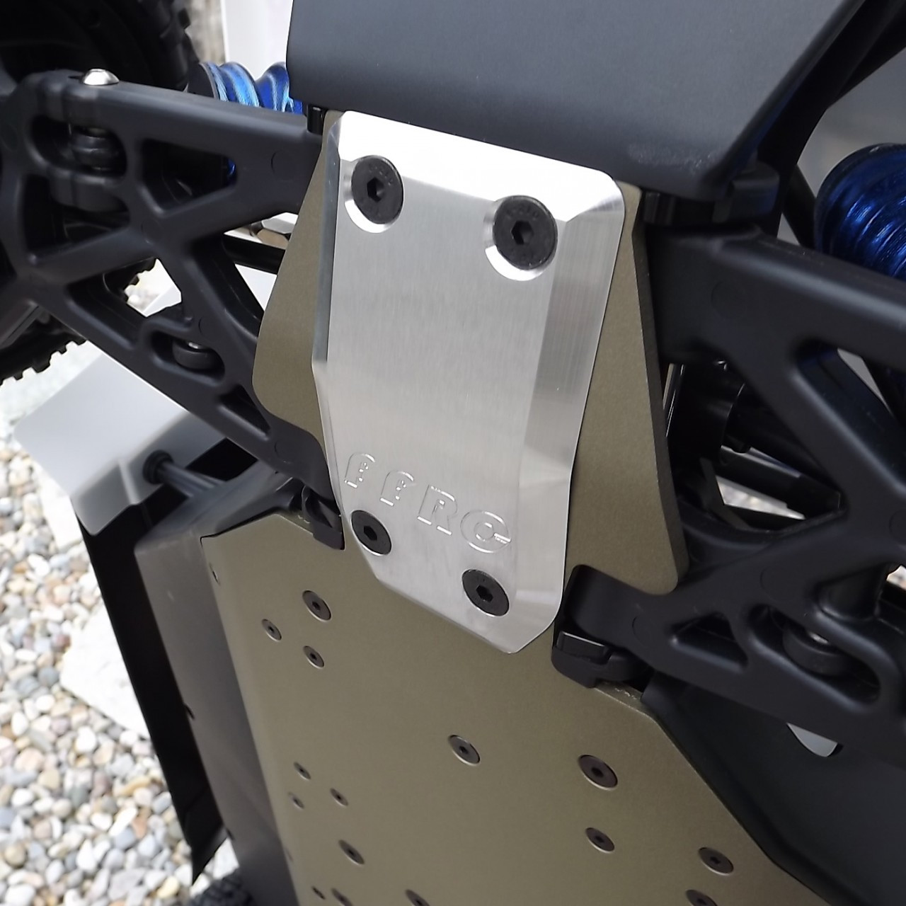 5ive-T skids built for the basher!  A full 3/16" thick and will take any abuse you can put it through.