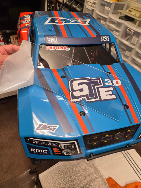 Prototype pic.  1st off part.  This is the full one piece windshield for the 5ive-TE 3.0.  Complete with mounting hardware.