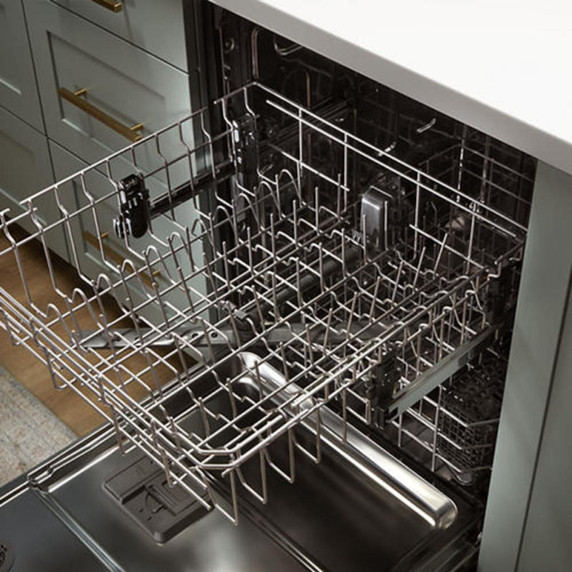 Whirlpool® 24” Dishwasher with AI Intelligent Wash and Tall Top Rack WDT740SALB