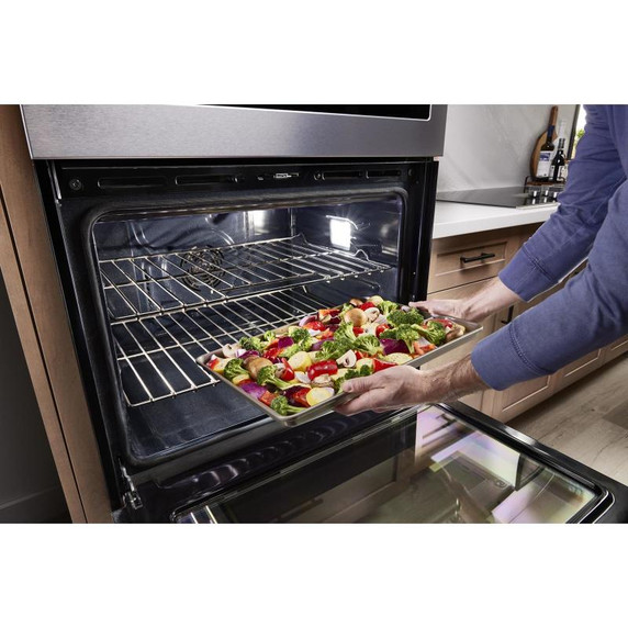 Maytag® 27-inch Single Wall Oven with Air Fry and Basket - 4.3 cu. ft. MOES6027LZ