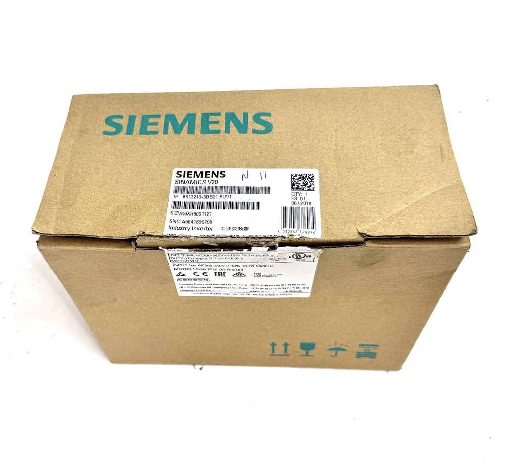 Siemens 6SL3210-5BB21-5UV1  V20 200-240V 1AC -10/+10% 47-63Hz Rated Power 1.5 kW