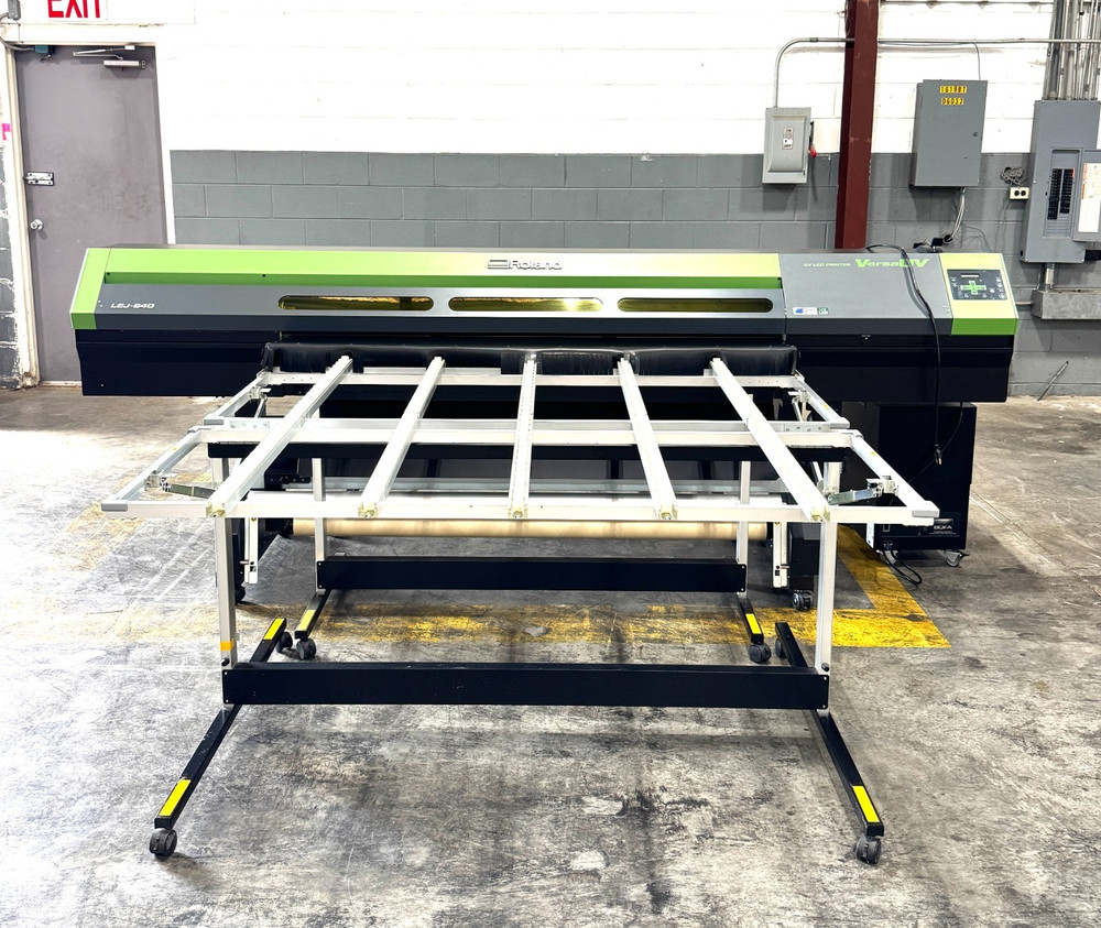 Roland VersaUV LEJ-640 64  Flatbed Hybrid UV-LED Printer Almost ever used.
