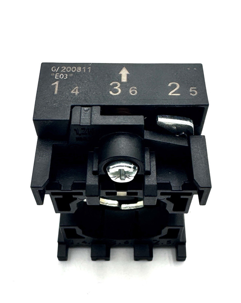 Siemens 3SU1500-0AA10-0AA0 Button Holder