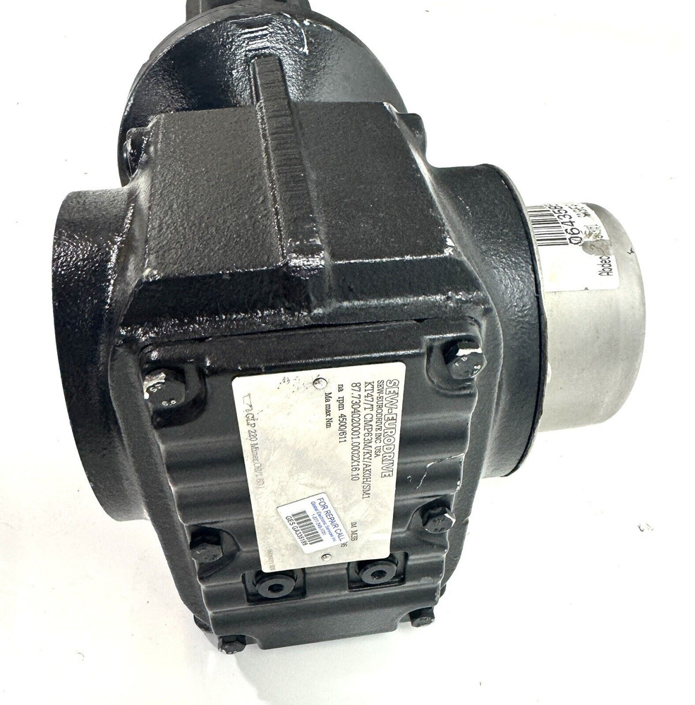 SEW-EURODRIVE KT47/TCMP63M/KY/AKOH/SM1 Helical-Bevel Gearmotor