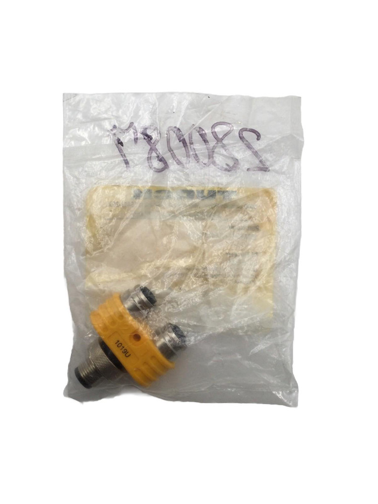 Turck YBZ2-FSM4.4/2FK4.4/S651 Actuator And Sensor Splitter 2-Branch