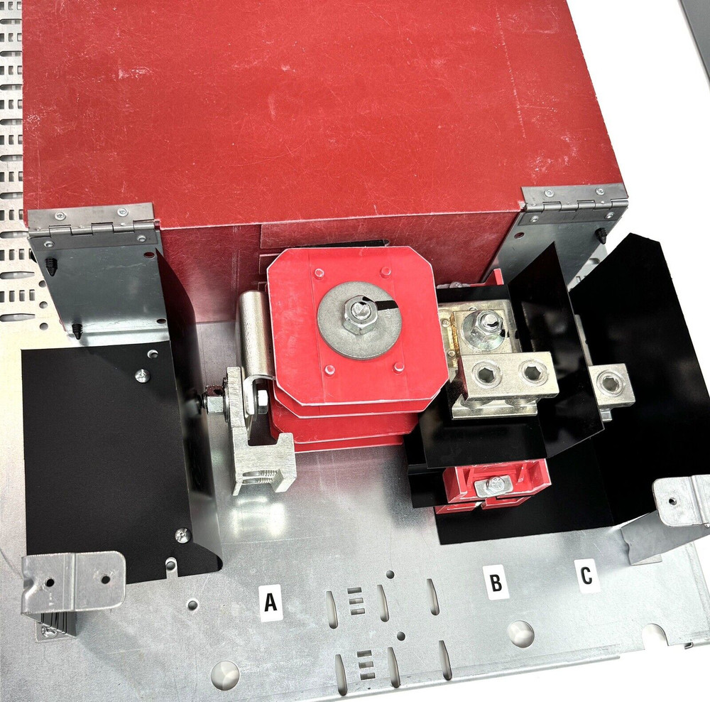 Square D HCN23654 I Line Panelboard Interior