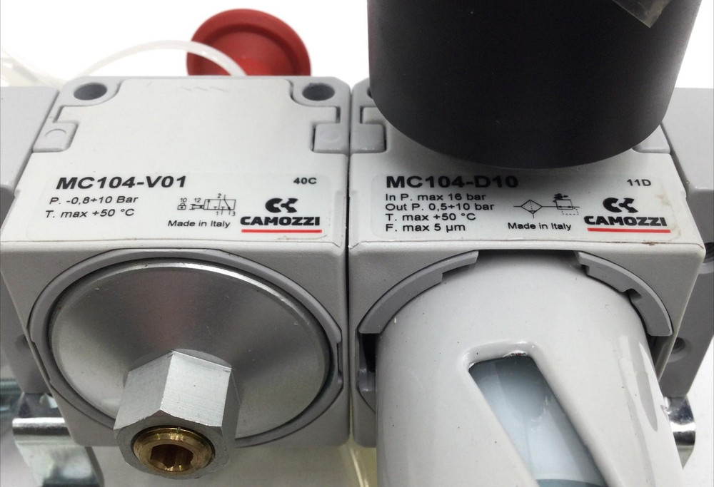 Camozzi MC104 FRL Assembly MC104-V01 + MC104-D10 Regulator, Gauge, Tubing