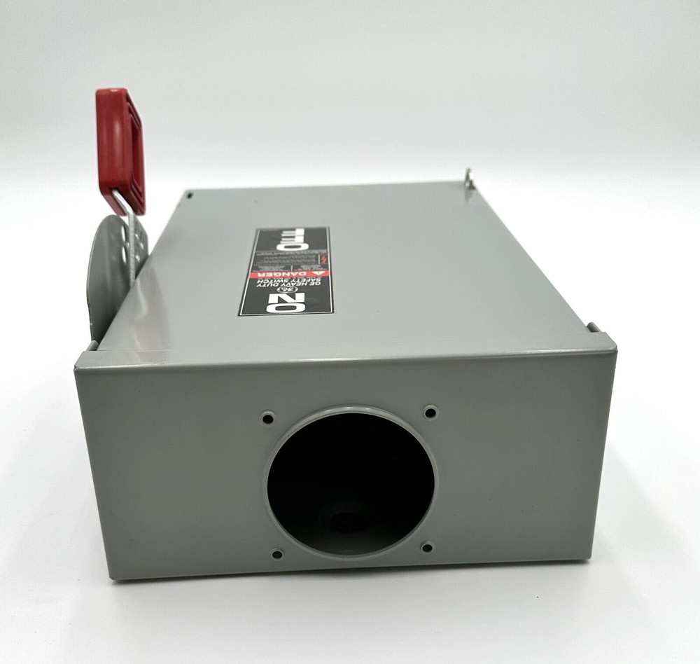 GE THN3361R 30 Amp Heavy Duty Safety Switch