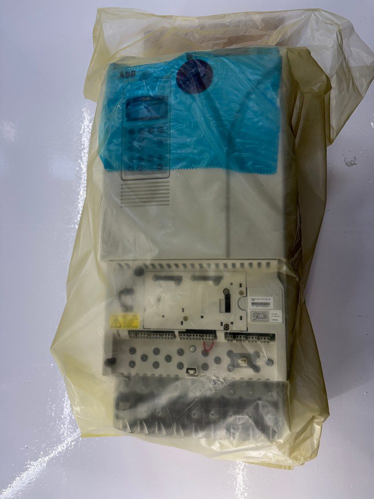 ABB ACS800-04-0205-5+E210+J400+P901+Q967 Drive