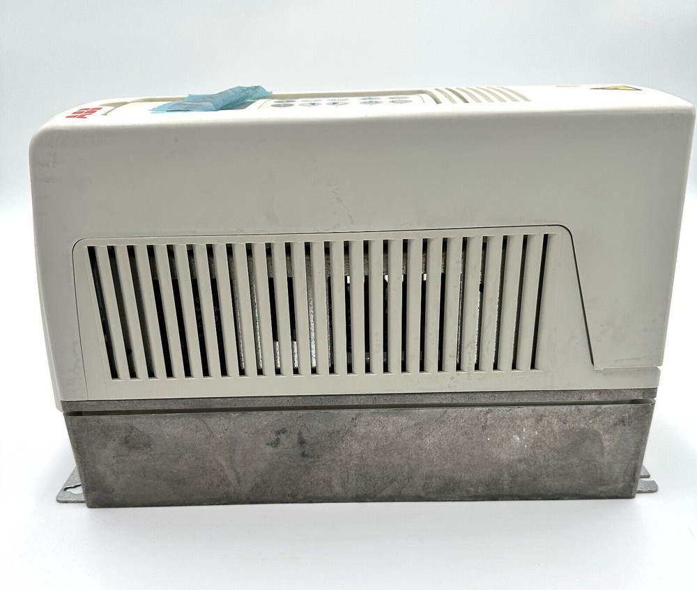 ABB ACS800-U1-0004-5 AC Drive